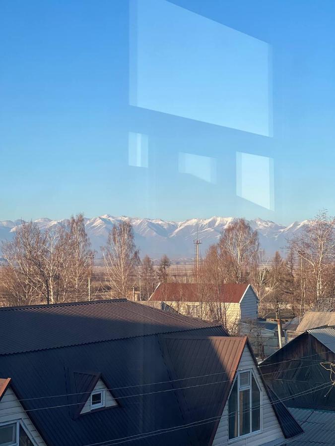 Emir Guest House In Karakol Exterior photo