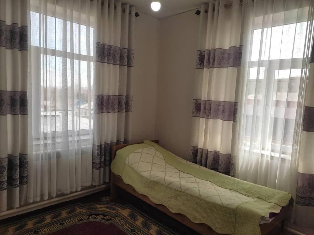 Emir Guest House In Karakol Exterior photo